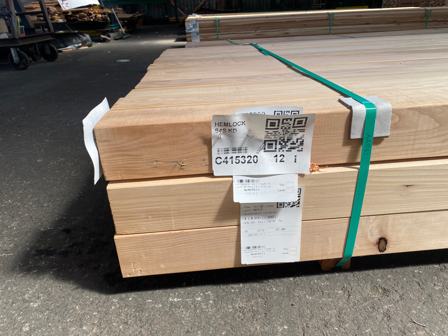 4x4 DEE MG Hemlock KD S4S 468'/BF SLN1046-C415320