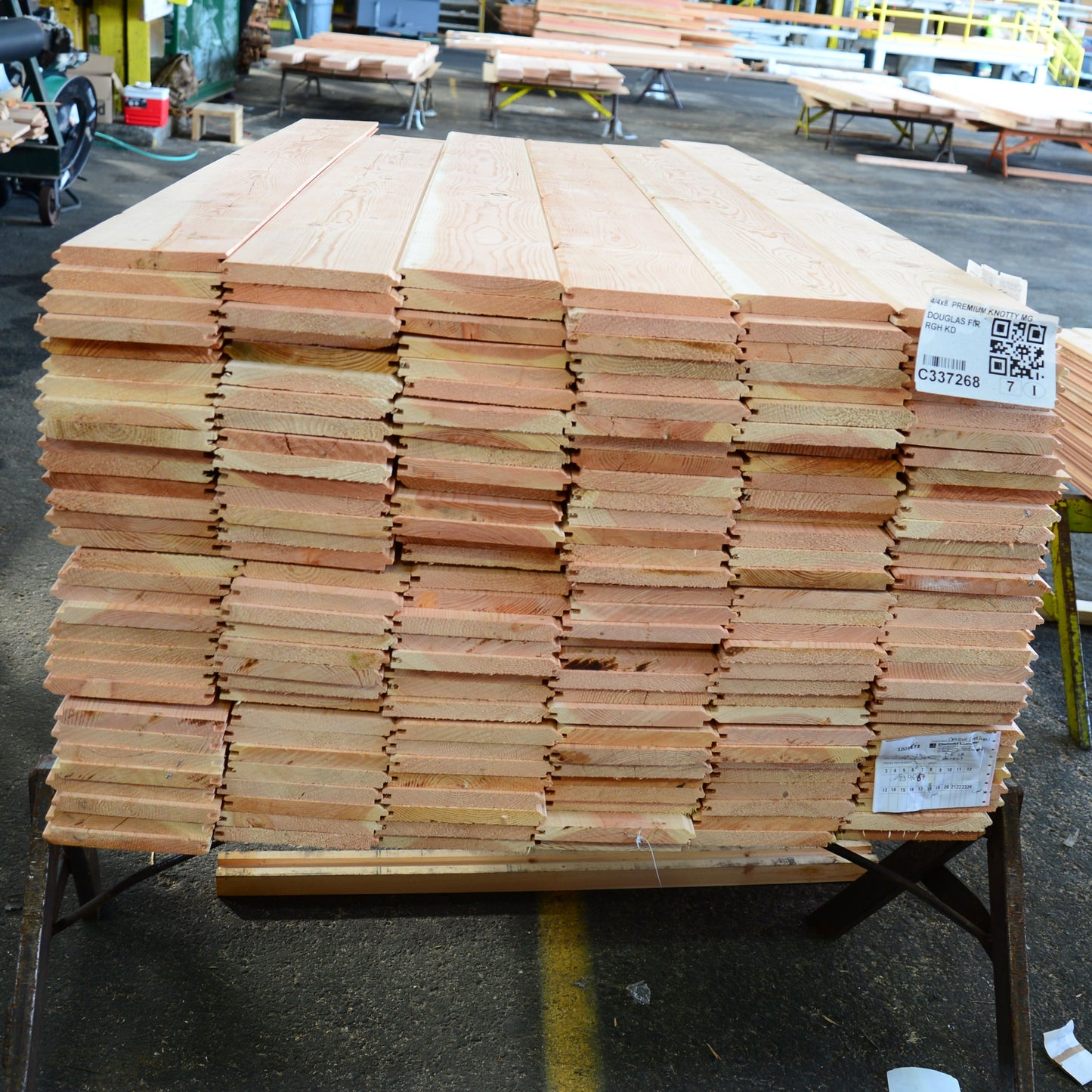 1x8 Douglas Fir STK pattern with edge v face with 1/8 gap back reversible 766'/BF SLN1021-C337268